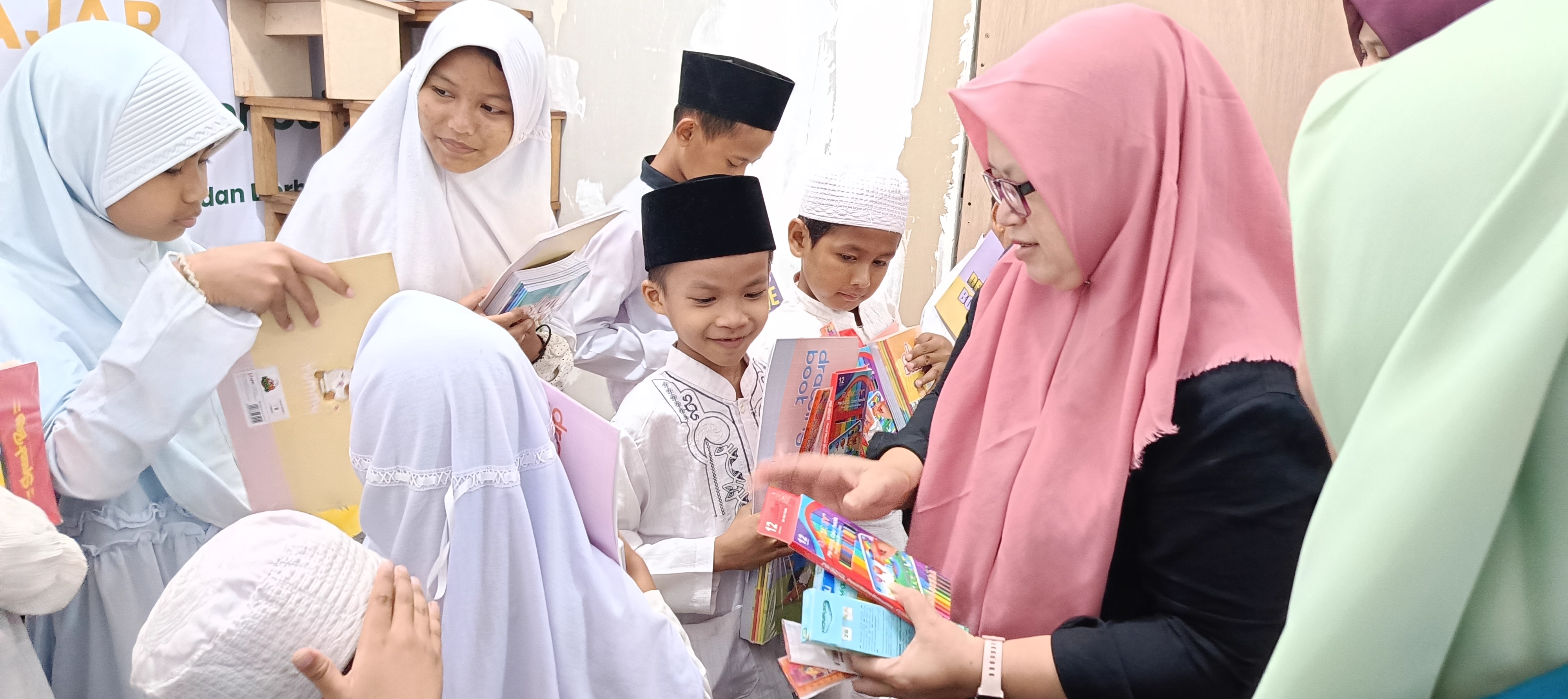 Santunan Sembako Yatim